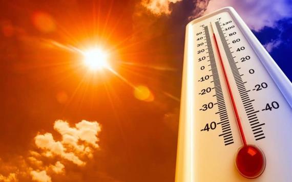 Fuertes temperaturas incrementan golpes de calor y deshidratación en Tabasco
