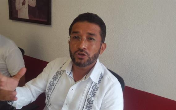 El candidato de MORENA a la alcaldía de Jonuta, Eric Garrido, denunció agresiones en su contra