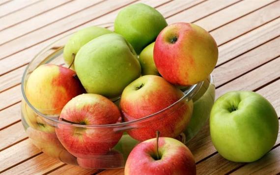 ¿Sabias que comer manzana ayuda a tener destreza mental?: Afirman estudios