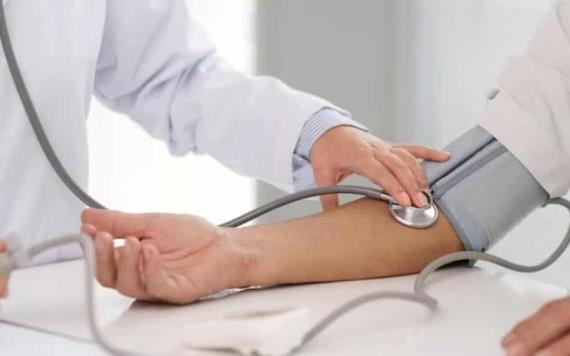 ¿Qué es y qué causa la hipertensión?