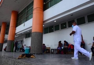 Aumentan pacientes activos por COVID-19