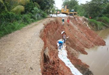 Reportan deslaves en Tabasco