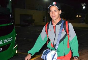 Diego Lainez ya va rumbo a Tokio