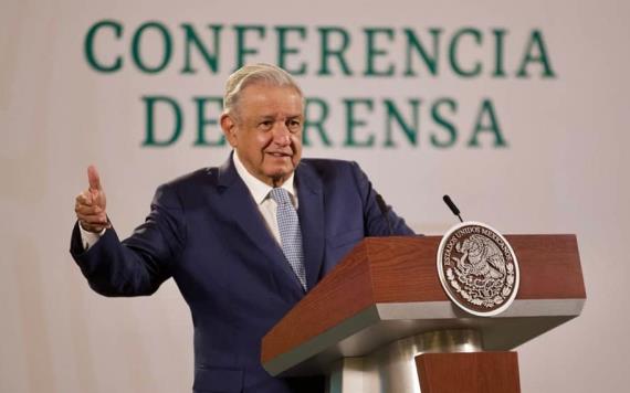 López Obrador afirma que "mañaneras" las ven dos zócalos llenos