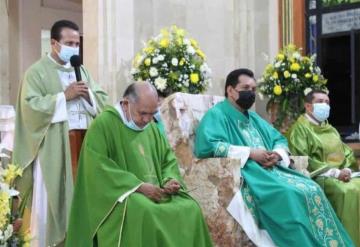 Despiden con nostalgia a Sacerdote en Paraíso