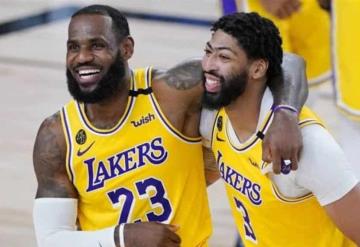 Los Lakers traerían una estrella a la NBA para formar un big three