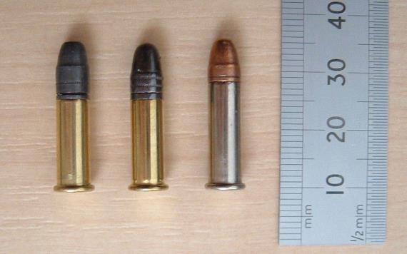 Comercializan pistolas tornillo en la red; Policía Cibernética rastrea las ventas