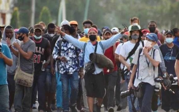 Cuarta caravana migrante sale de Chiapas