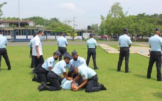 Reciben cadetes de la APET capacitación en Primeros Auxilios