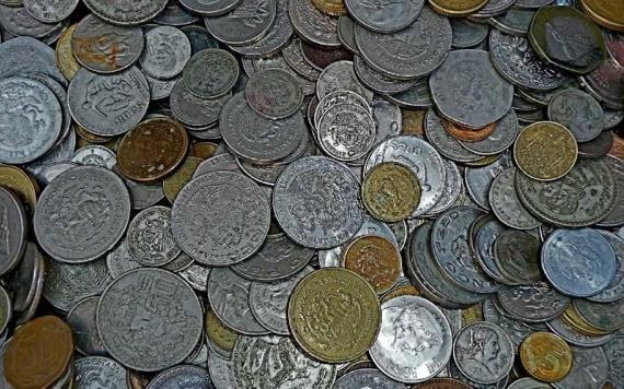 ¿Sabías qué los bancos te pueden cambiar tus monedas antiguas?