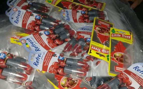 Sujeto se roba desodorantes ambientales de tienda departamental en Villahermosa 