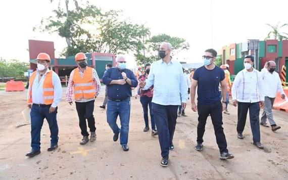 El gobernador del estado Manuel Merino supervisó la reconstrucción del nuevo Parque Centenario del 27 de Febrero