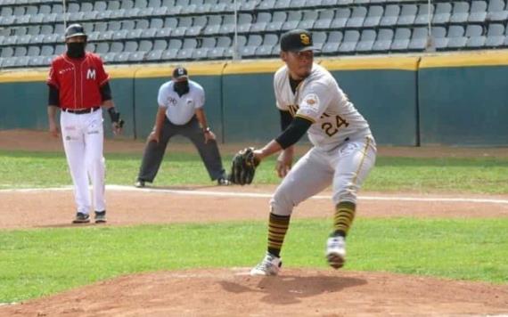 El pitcher tabasqueño Yuyo Marín reforzará a los Tiburones de Progreso en la Liga Yucatán de Beisbol Invernal