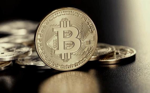 Bitcoin alcanza precio récord de más de 66 mil dólares