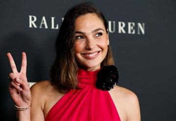 Gal Gadot reaparece en la red carpet