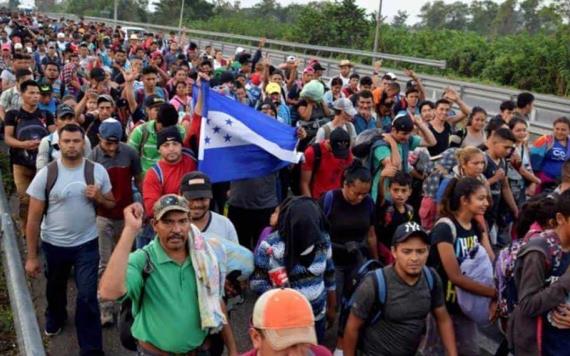 Avanza caravana migrante, transita rumbo a la CDMX