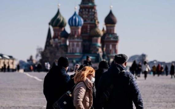 Rusia reporta nuevo récord de contagios de covid-19
