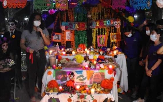 Inauguran en Macuspana exhibición de altares del tradicional Día de Muertos
