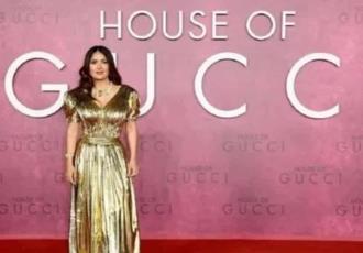 Salma Hayek en el estreno de House of Gucci