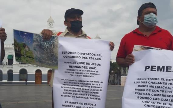 Pescadores exigen freno al derrame de hidrocarburos en lagunas de Cárdenas