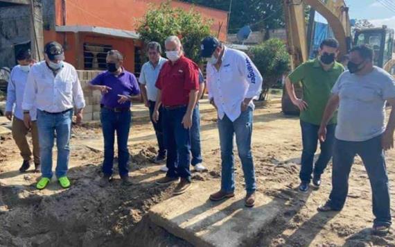 Supervisan en Jalapa reparación de drenaje