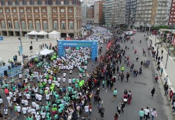 Corredor de 56 años sufre paro cardíaco durante maratón