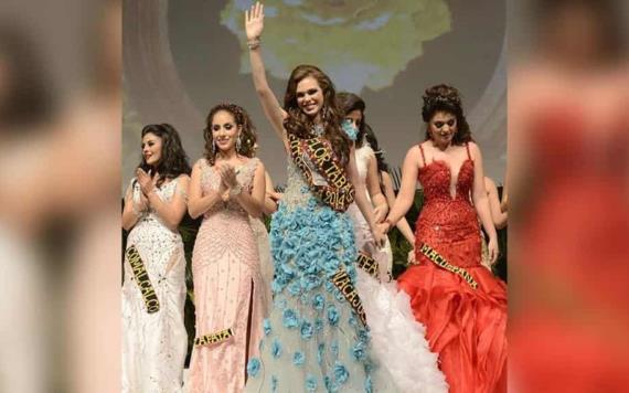 Miss Universo porta vestido de Flor Tabasco