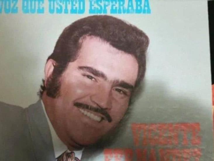 En el mercado virtual son vendidos hasta en 6 mil pesos los discos de Vicente Fernández En el mercado virtual son vendidos hasta en 6 mil pesos los discos de Vicente Fernández