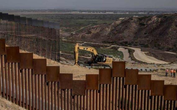Inician construcción de muro fronterizo en Texas