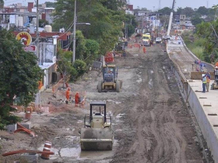 No paran obras del malecón pese a lluvias No paran obras del malecón pese a lluvias