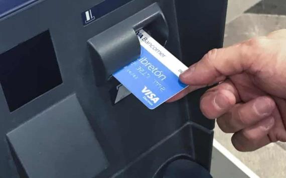 ¿Qué hacer si el cajero automático se traga tu tarjeta?