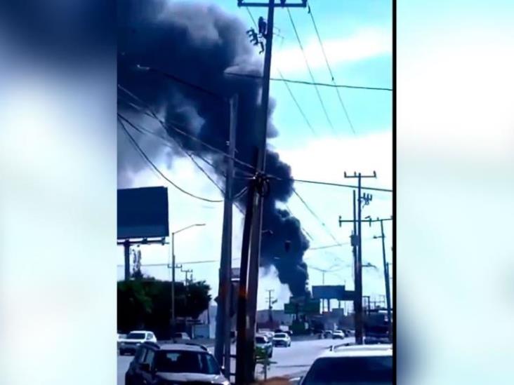 Incendio en pensión de Nuevo León consume 14 autobuses Incendio en pensión de Nuevo León consume 14 autobuses