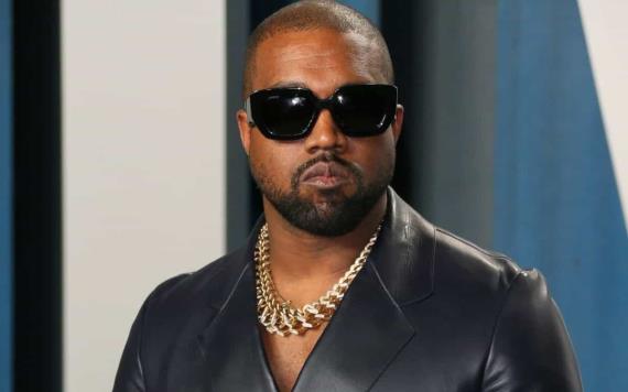 Kanye West ya olvido a Kim Kardashian y sale con Julia Fox