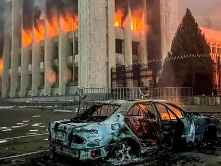 Protestas en Kazajistán por alza del precio a gas LP deja al menos 40 muertos Protestas en Kazajistán por alza del precio a gas LP deja al menos 40 muertos