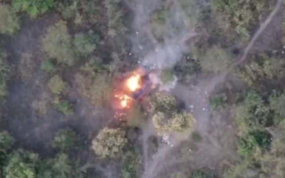 Dron capta momento del ataque con explosivos en Tepalcatepec