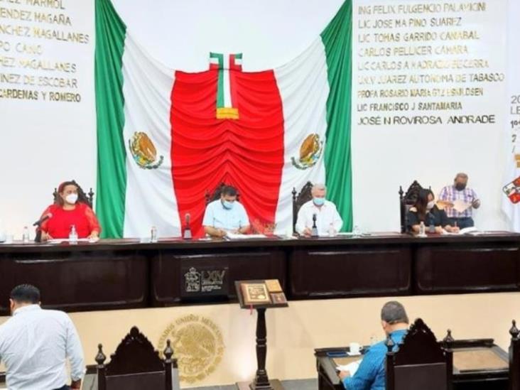 Comisiones sesionarán en el pleno del Congreso Comisiones sesionarán en el pleno del Congreso