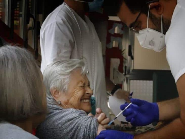 Expertos creen necesaria quinta dosis anticovid para las personas vulnerables Expertos creen necesaria quinta dosis anticovid para las personas vulnerables