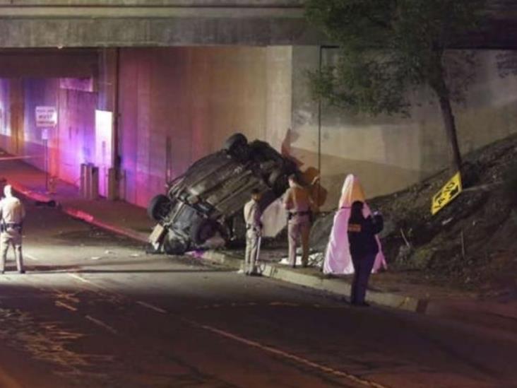 Auto se vuelca y 2 jóvenes mueren al instante; uno más resultó herido Auto se vuelca y 2 jóvenes mueren al instante; uno más resultó herido