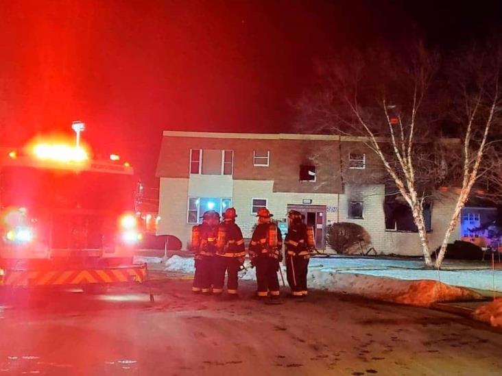 Incendio en edificio de Wisconsin deja tres personas sin vida Incendio en edificio de Wisconsin deja tres personas sin vida