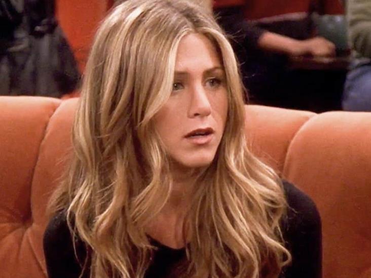 Jennifer Aniston luce sus piernas tonificadas en Hawái Jennifer Aniston luce sus piernas tonificadas en Hawái