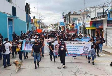 Marchan por el maltrato animal en Paraíso 