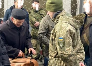 Momento en que Misil ruso se impacta contra edificio en Kiev; se desconoce si hay lesionados