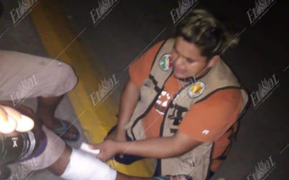 Hombre terminó con diversas lesiones en la pierna tras ser atacado por un can en Comalcalco