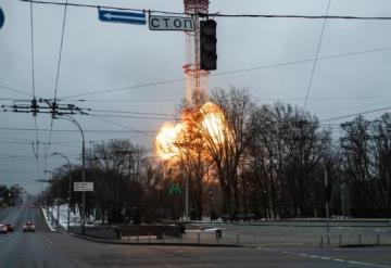 Reportan Cinco muertos y heridos tras ataque ruso a torre de televisión de Kiev