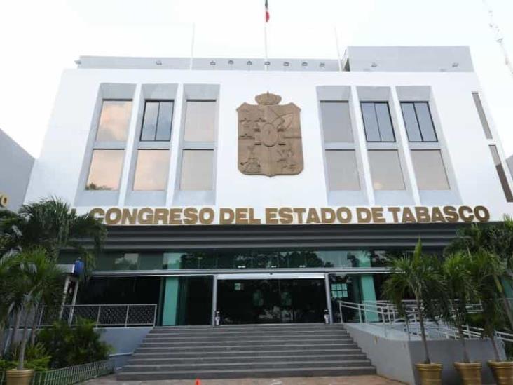El jonuteco José Luis FIligrana Lezama, es el creador del Escudo de Tabasco El jonuteco José Luis FIligrana Lezama, es el creador del Escudo de Tabasco