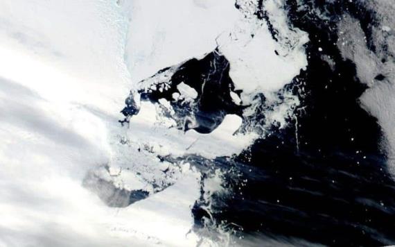 Se derrite enorme plataforma de hielo en la Antártida; esto durante la ola de calor que afectó a la región