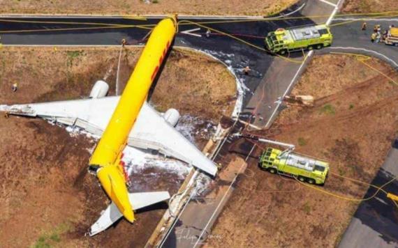 Avión de DHL sufre accidente y se parte en dos en el Aeropuerto de Costa Rica