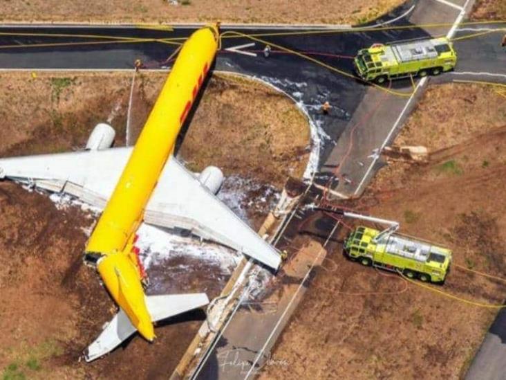 Avión de DHL sufre accidente y se parte en dos en el Aeropuerto de Costa Rica Avión de DHL sufre accidente y se parte en dos en el Aeropuerto de Costa Rica