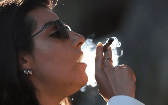 Oaxaca permitirá fumar Cannabis en las calles