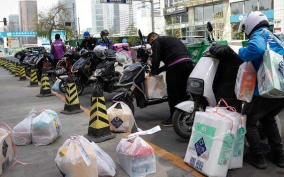 Confinamiento de Shanghái ha provocado falta de comida, negocios arruinados y hasta suicidios